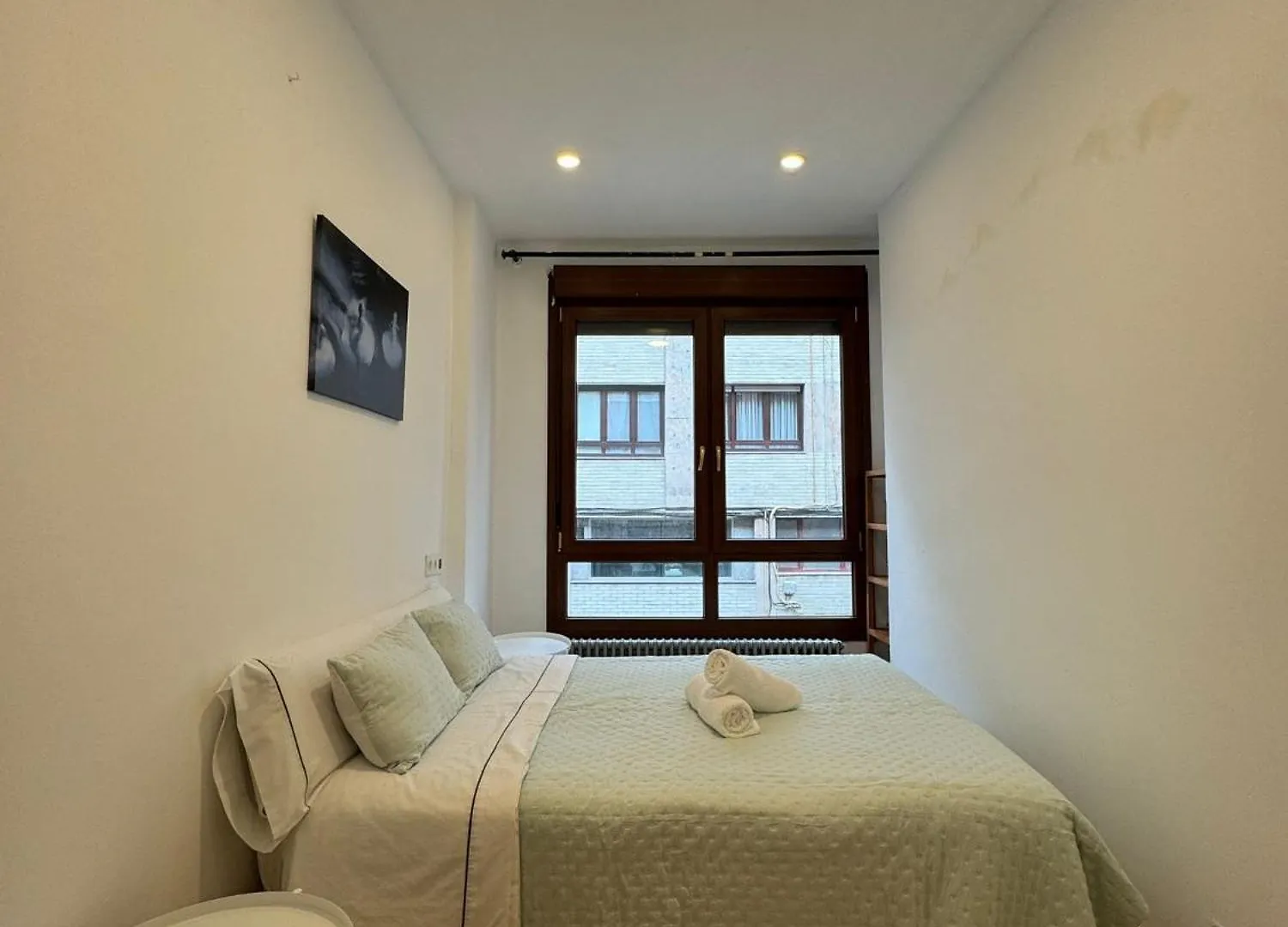 Apartamento De 2 Habitaciones En Bilbao 0*,  Spain